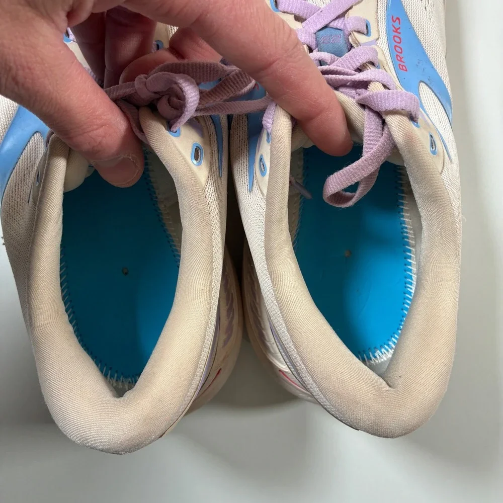 Brooks Adrenaline GTS 23 Shoes Womens 10.5 Beige Blue Purple Running Sneakers